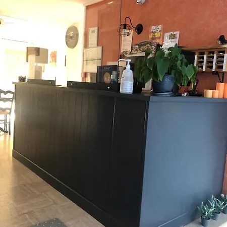 Ξενοδοχείο Le Relais 2*